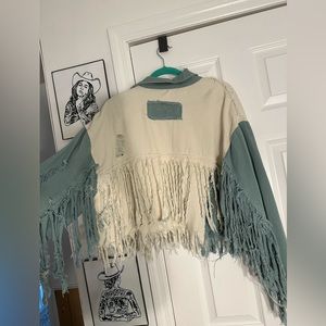 Cropped fringe denim